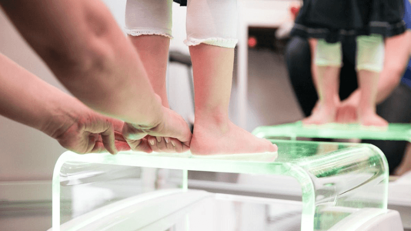 UVB Light Therapy for Effective Skin Treatment and Long-Term Skin Health